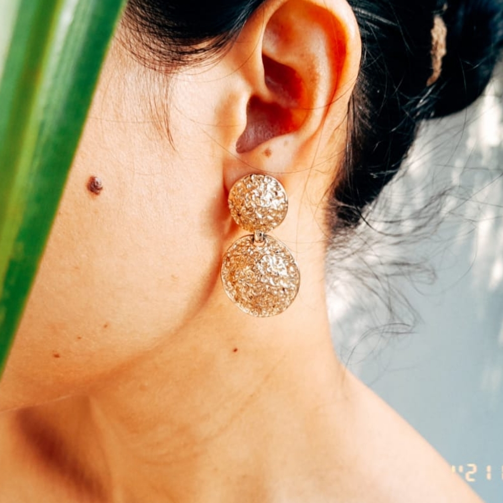 Vintage Textured Gold Tone Double Clip Earrings